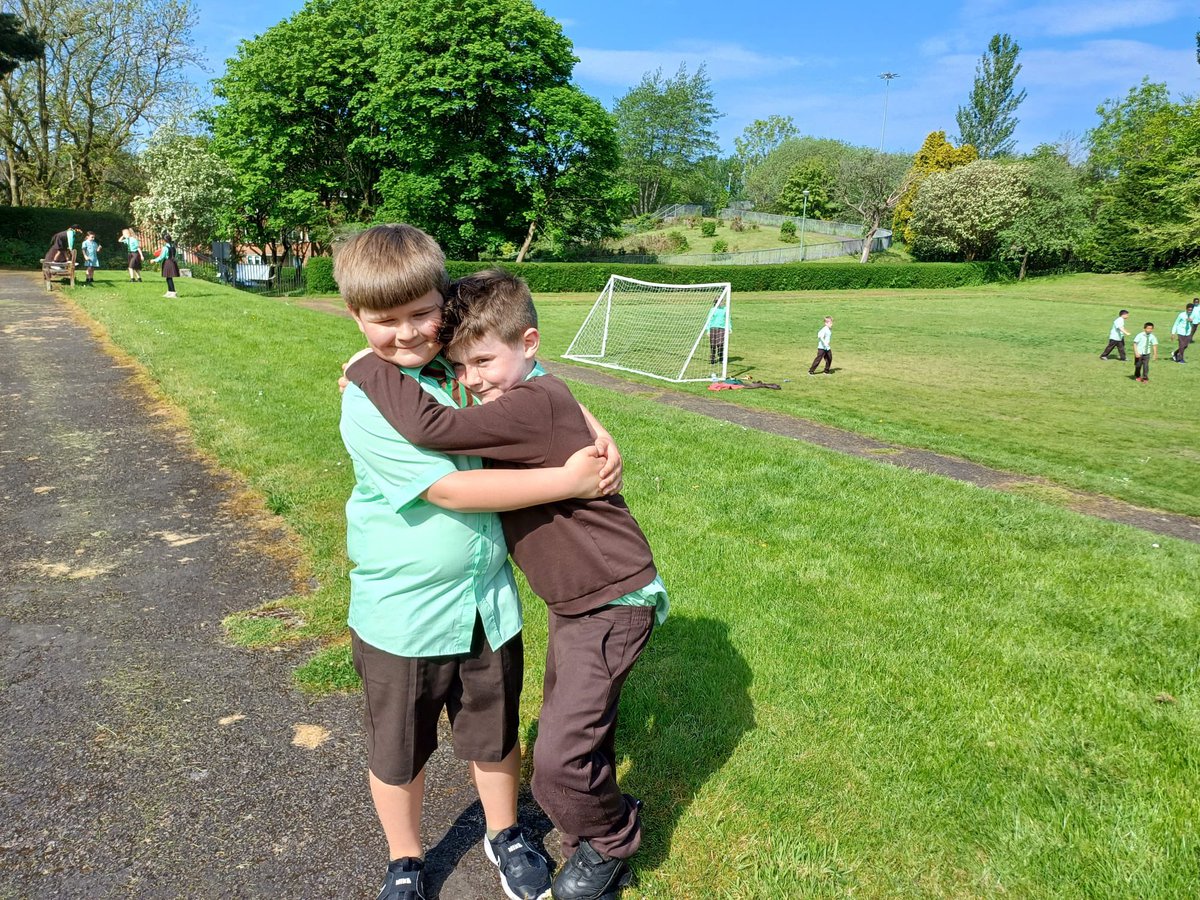 St Denis’ Primary (@st_denis_ps) on Twitter photo P3 and P7 having a lovely time in the sun this morning <a href="/AllyParkHub/">Alexandra Park Sports Hub Glasgow</a> ☀️ P3 and P7 having a lovely time in the sun this morning <a href="/AllyParkHub/">Alexandra Park Sports Hub Glasgow</a> ☀️