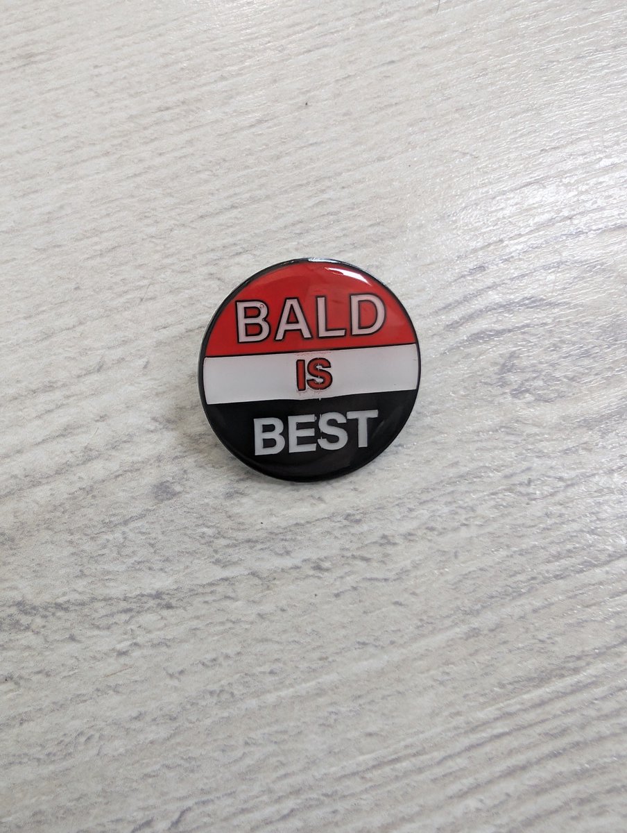🚨 BALD IS BEST from @AlternativeMUFC has arrived. 🔥 

Thank you so much for the delivery and will wear with pride 💪🏽 😁 
@CollectMUFC @ManUtd

 #baldisbest #collectunited #GGMU