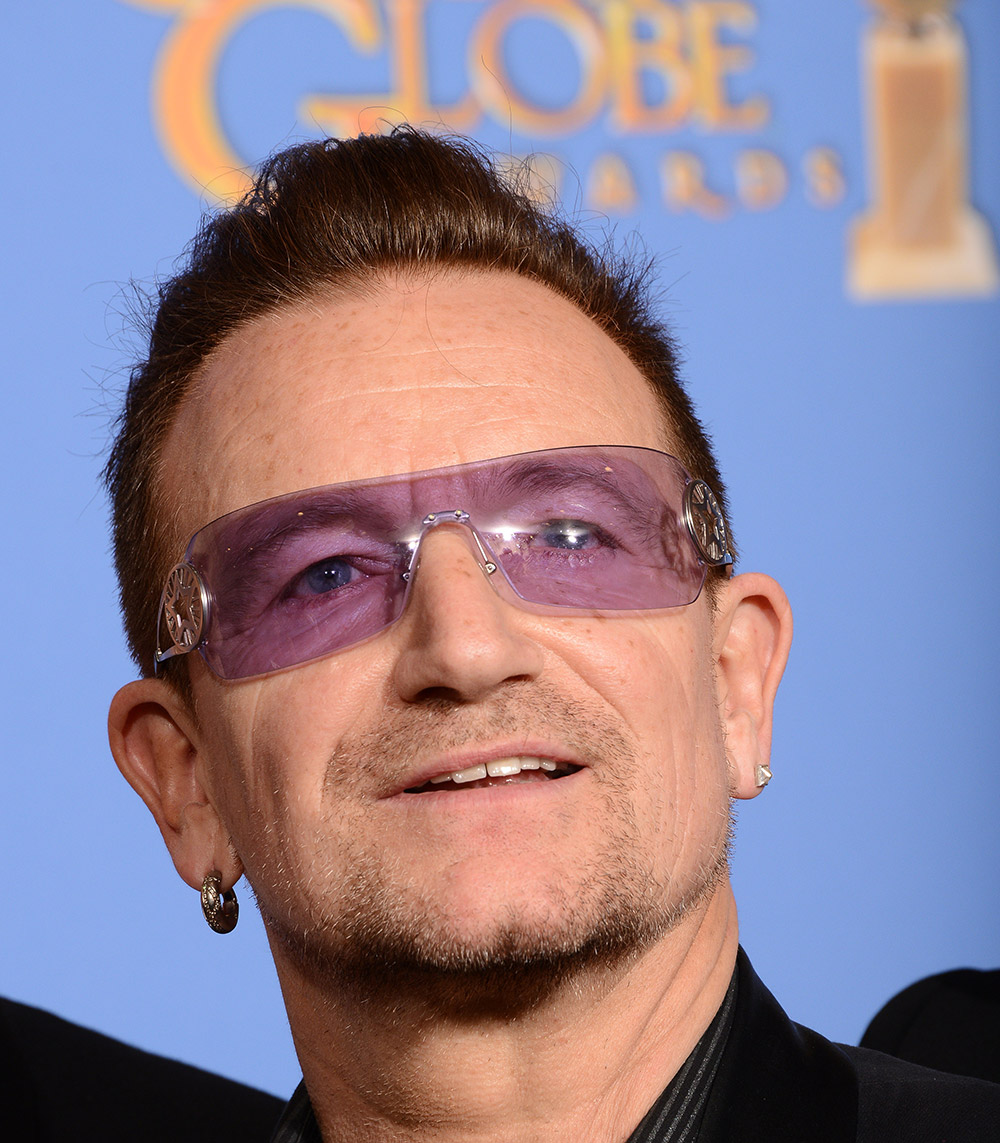 Bono hoy cumple 64
