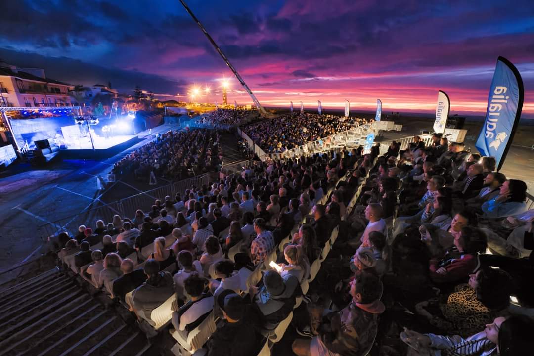 El día de ayer damos comienzo al @FestivalMueca en #PuertodelaCruz, Tenerife. Con una gran afluencia de público en los distintos espacios del festival. 

Nosotros estaremos todo el fin de semana para encargarnos de que el evento sea un #EventoSeguro 

#Gesemecri