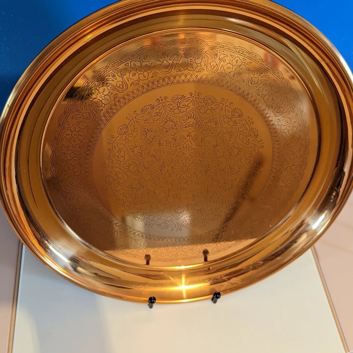 rumpbuns's tweet photo. @ObsoleteSony not the best photo, but i have a commemorative plate made by Sony to celebrate the 1 millionth Betamax player being made. https://t.co/Uk4351b2HX