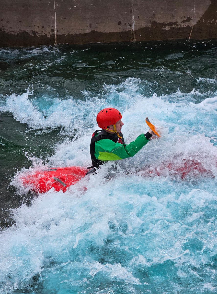 Royal Naval Leadership Academy tweet media