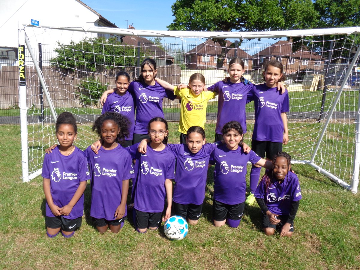 The girls football team excellent form continues, a 10-0 win last night means they stay unbeaten in the league! Huge congratulations girls 🌟⚽️ <a href="/HPSDFA/">Harborne District FC</a> <a href="/bpsfa/">BPSFA</a>