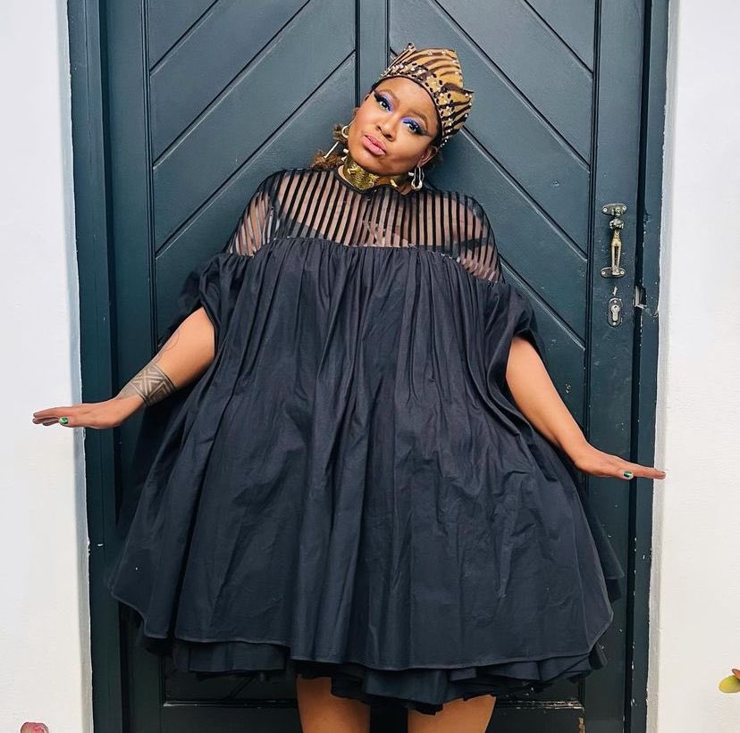 Thandiswa Mazwai said that making of #SANKOFA was a thrilling sonic odyssey that took her from villages of the Eastern Cape to Dakar and New York🔥🙌🏽. Emini ThandiswaMazwai.lnk.to/Sankofa