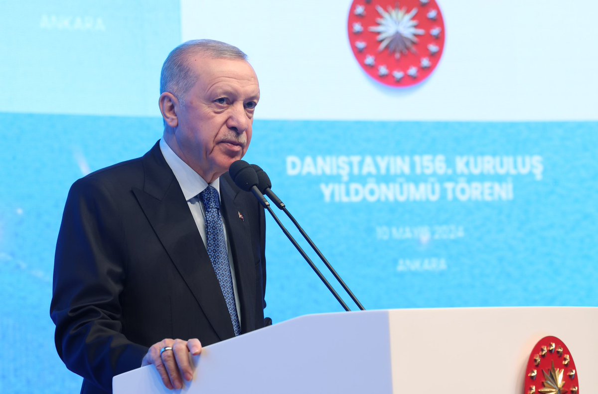 الرئيس أردوغان: 'خلق نظام قضائي قوي ومستقل خير إرث يمكن أن نتركه لأبنائنا'
tccb.gov.tr/ar/-/1666/1523…