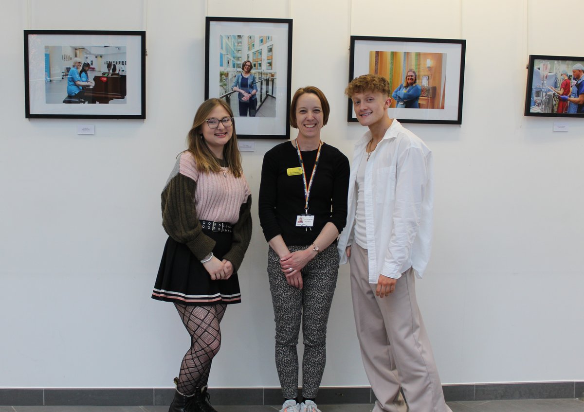 A collection of striking images of our staff has gone on display in the Brunel atrium as part of #Brunel10 celebrations. Thanks to @UWEBristol students Kian, Carla and Darcy for photographing staff in their areas of the Brunel. 📸💙 Come and take a look. nbt.nhs.uk/about-us/news-…