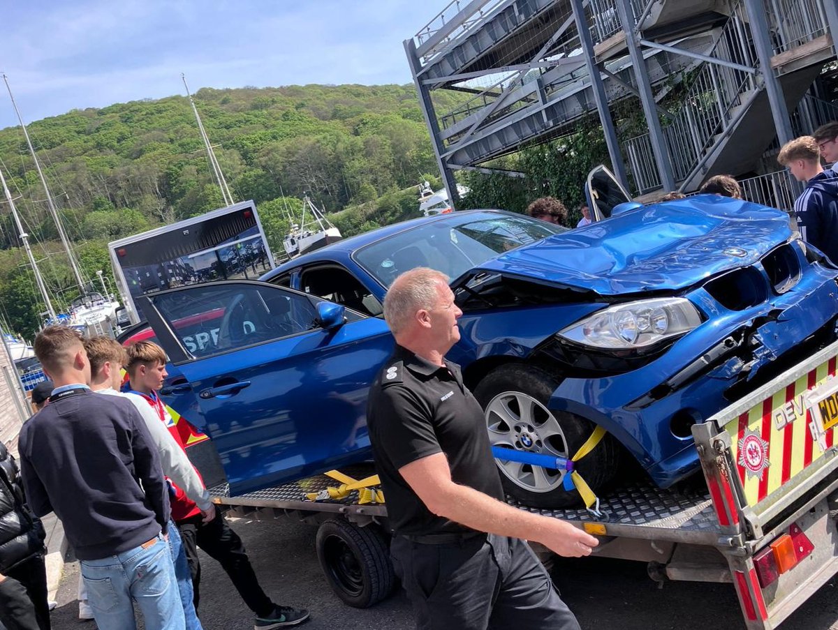 As we hear of the current fatalities in our region our team with @DSFireUpdates @VisionZeroSW @RCROffice are speaking to students at @sdcollege Noss Campus. Education & interactive vehicles giving them a real visual impression of risk & sessions on managing it. @AlisonHernandez