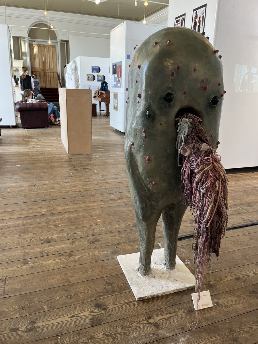 It’s the End of Year IFY show at the @PolyFalmouth - on now - lot’s of extraordinary work (*here Bryony’s ‘Globby’) - come and have a look, the show includes the work of approx’ 140 Foundation students and runs until 15th. #art #artfoundation #foundation #creatives @FalmouthUni