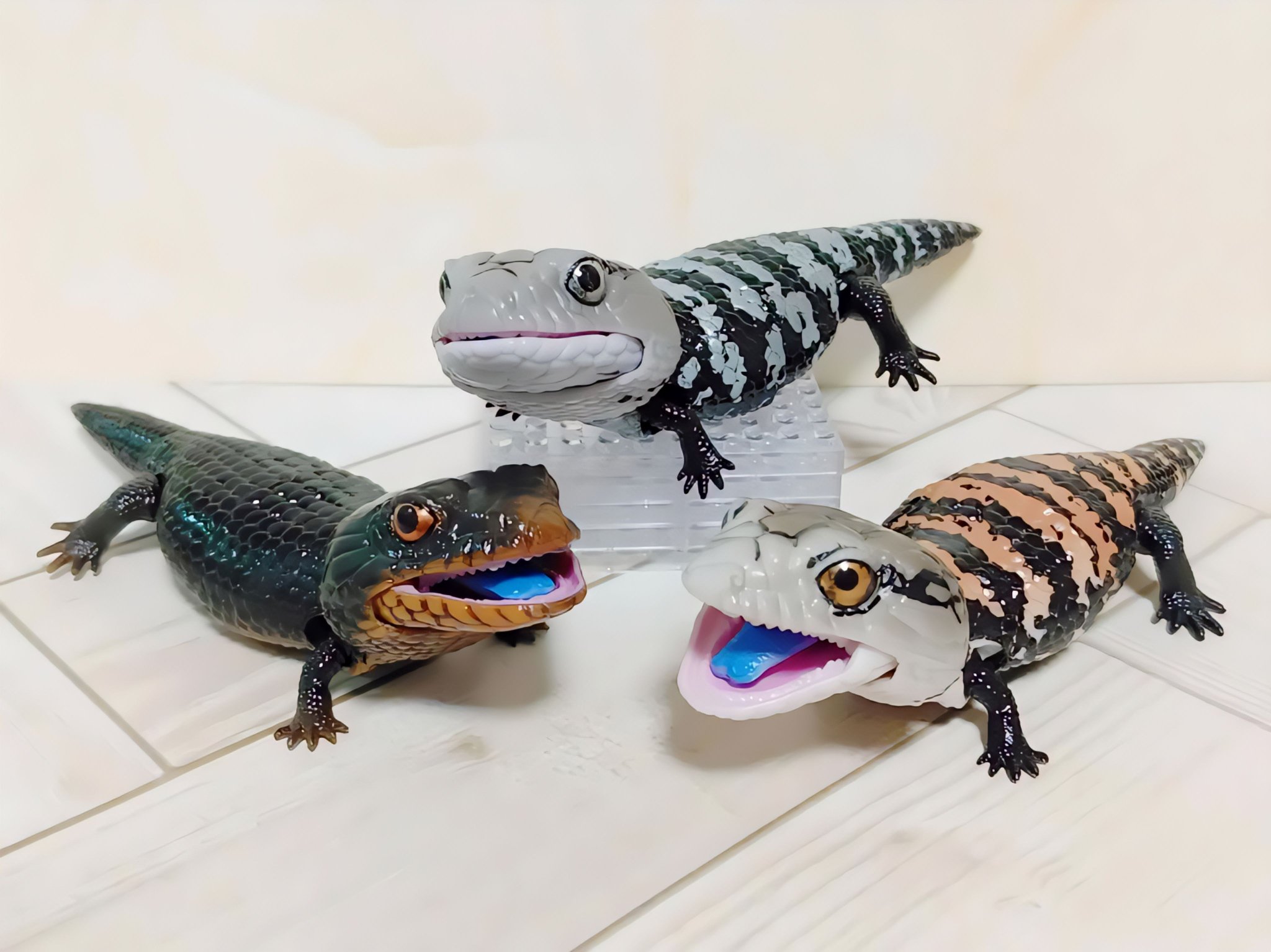 けいきものページ 冷蔵庫を開けるたびおしゃべりする動物たち！「フリッジィズー