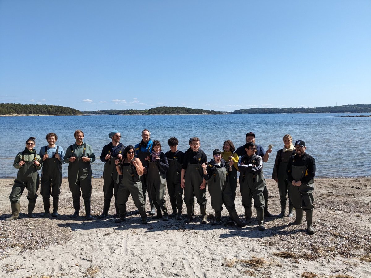 The Martin Ott lab (@ott_mitolab) on Twitter photo Just back from a wonderful retreat with the <a href="/osman_lab/">OsmanLab</a> in Tjärnö on the Swedish west coast <a href="/GothenburgMBL/">Göteborgs Marinbiologiska Laboratorium</a>. Three days of scientific discussions around mitochondrial gene expression and maintenance, beautiful scenery and lots of fun. Thanks to everybody for the good times!! Just back from a wonderful retreat with the <a href="/osman_lab/">OsmanLab</a> in Tjärnö on the Swedish west coast <a href="/GothenburgMBL/">Göteborgs Marinbiologiska Laboratorium</a>. Three days of scientific discussions around mitochondrial gene expression and maintenance, beautiful scenery and lots of fun. Thanks to everybody for the good times!!