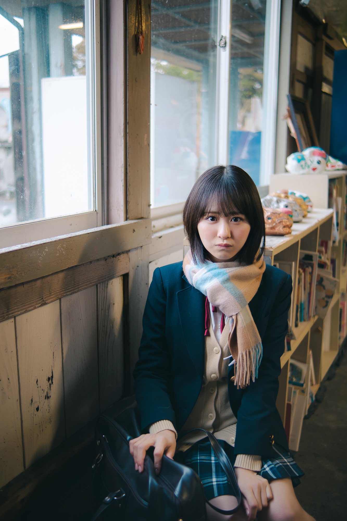 尾木波菜1st写真集『おぎはな』【公式】 on X: 