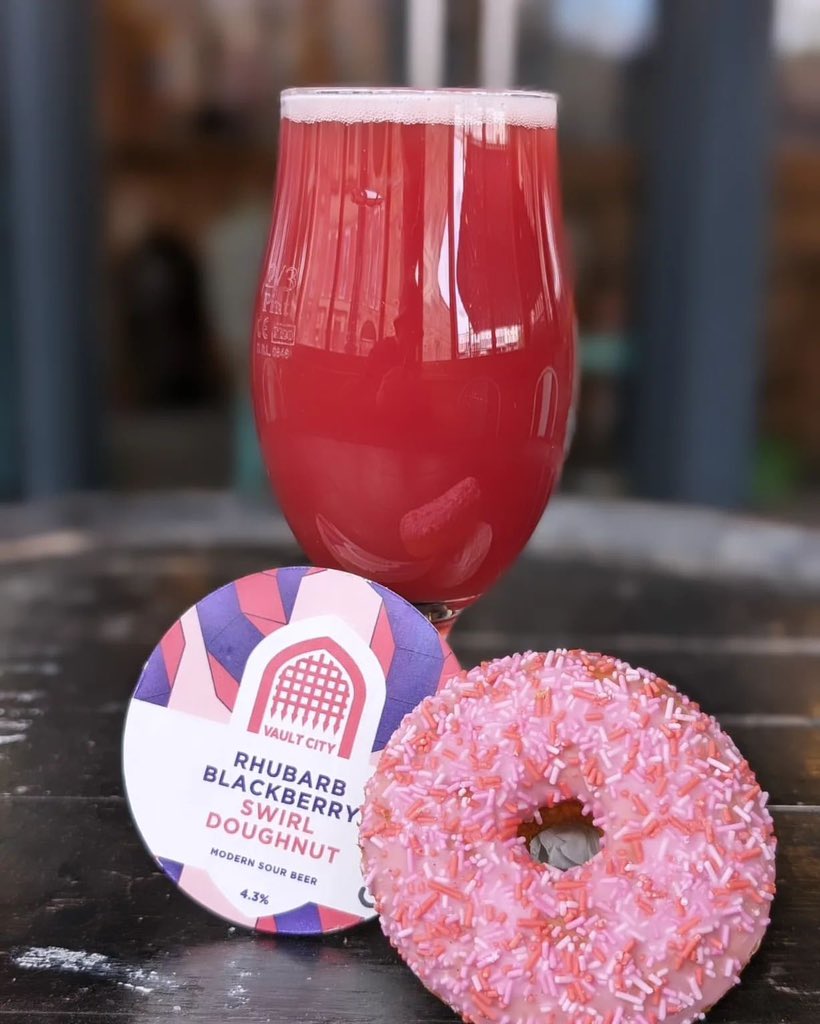 We’ve got a limited number of kegs of Vault City’s Rhubarb Blackberry Swirl Doughnut beer in stock, plus kegs and cans of their Strawberry Sundae and cans of Cloudy Lemonade and Singapore Sling 🍺🍩

mailchi.mp/1683ccd18d9f/e…