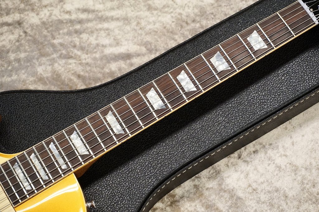 GCLUB_TOKYO's tweet image. 【新着入荷情報】
Gibson Custom ShopG-CLUB TOKYO Ltd Run -M2M- 1968 Les Paul Standard Gold Top "Left Hand" Gloss
shop.kurosawagakki.com/items/2876436

#gibson #lespaul #lefthand #lefty #待望の左です
