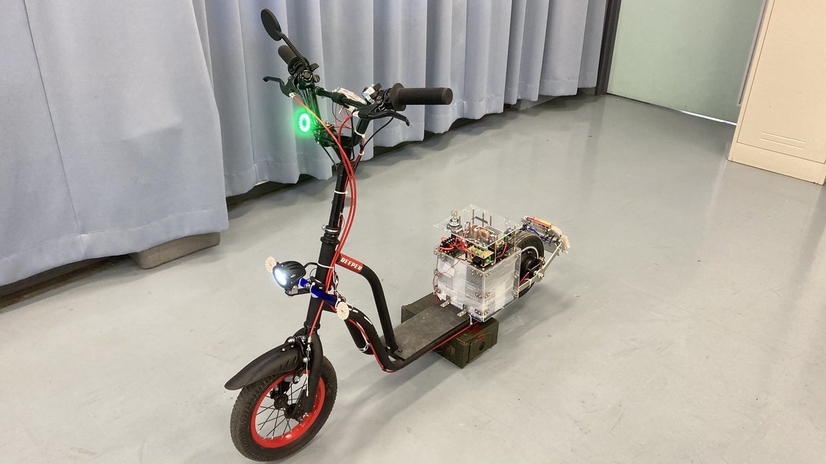 Pv電子製作所 (@pv_elelab) on Twitter photo 本日発売のトラ技に、この前製作した自作電動キックボードが掲載されています!
モータの駆動から灯火類の制御まで書いているので是非是非 本日発売のトラ技に、この前製作した自作電動キックボードが掲載されています!
モータの駆動から灯火類の制御まで書いているので是非是非