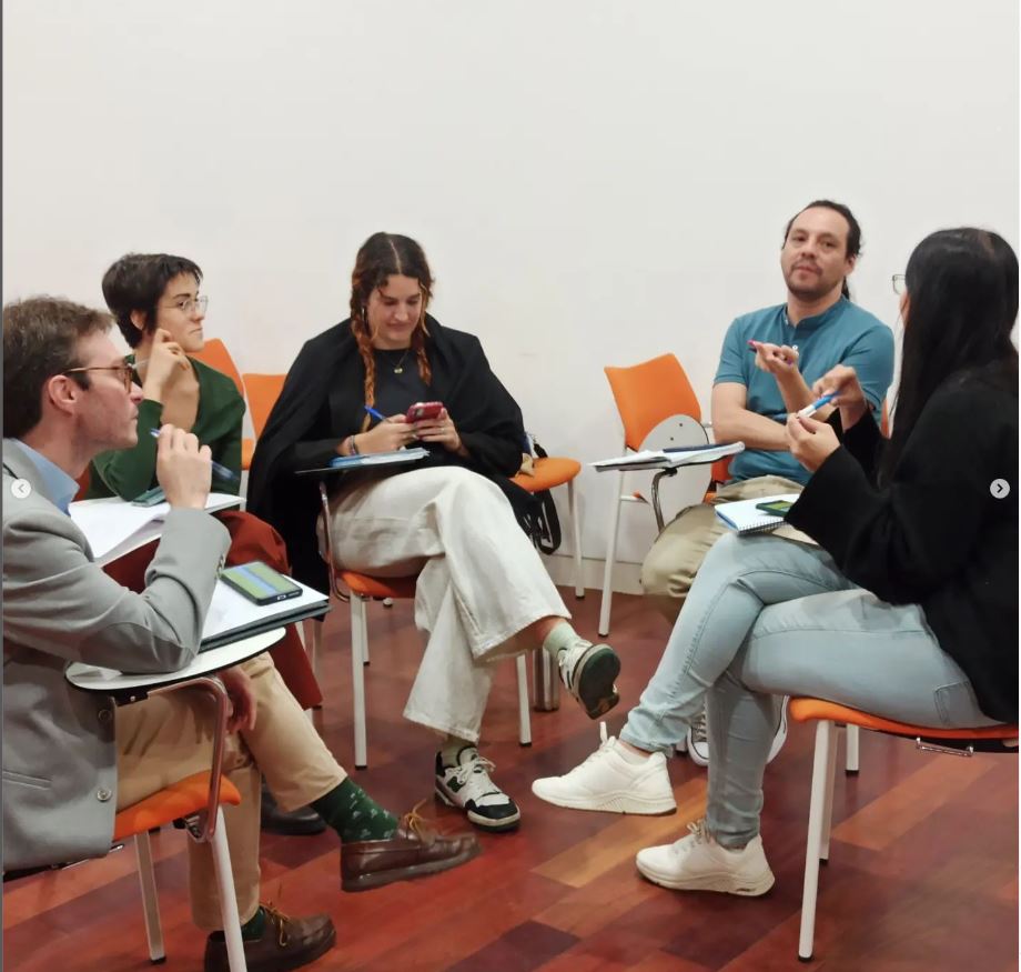 COCEMFEnacional's tweet photo. 👥Esta semana hemos participado en el taller de @redongdmadrid  'Indicadores de impacto desde el enfoque de derechos'. Gran experiencia en la que compartimos y ampliamos conocimientos sobre la labor en cooperación. ¡Gracias!👏 #CooperaCOCEMFE https://t.co/qXbrg8ml4b