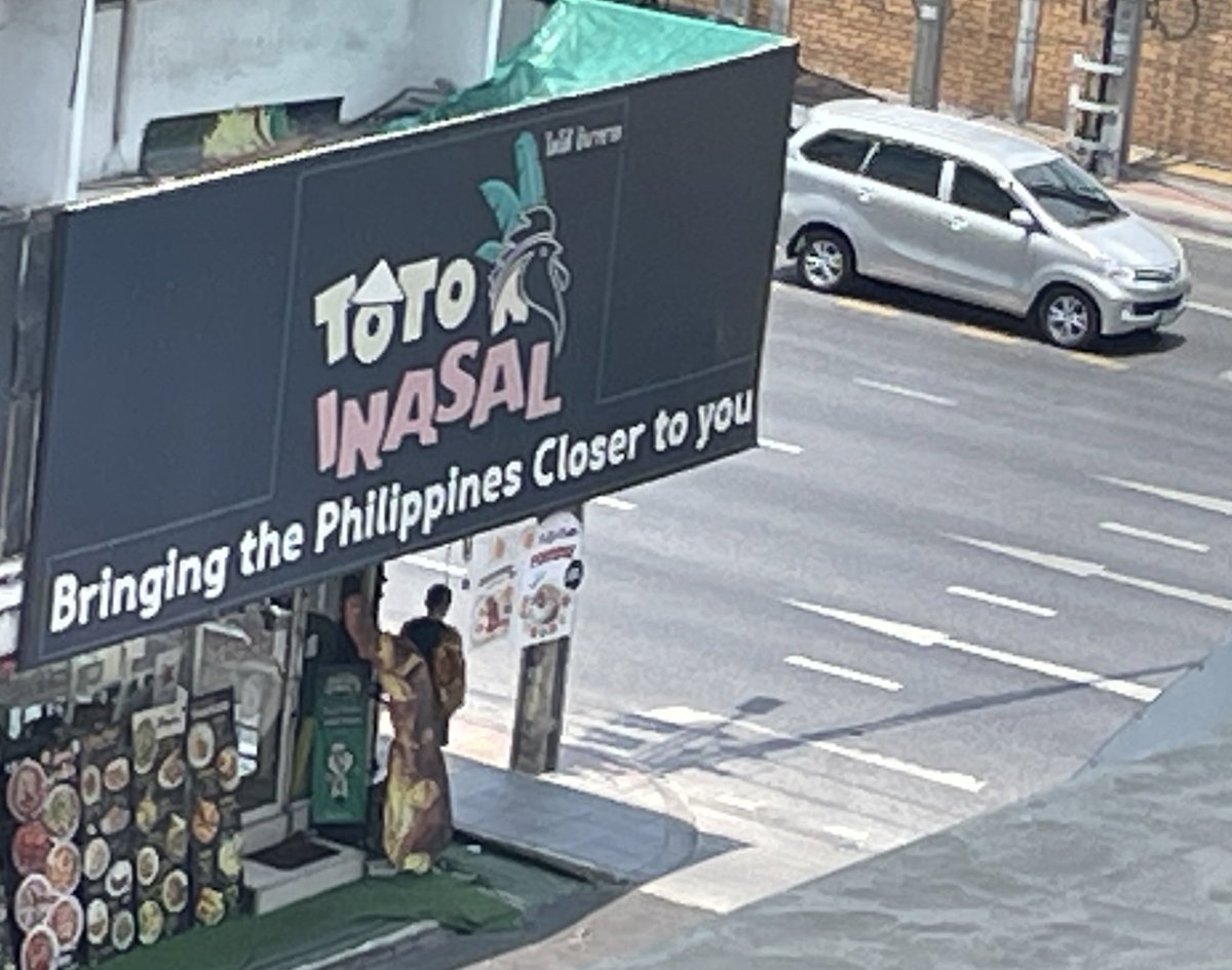 Lumayo na nga muna eh tapos ilalapit mo pa… 🤪