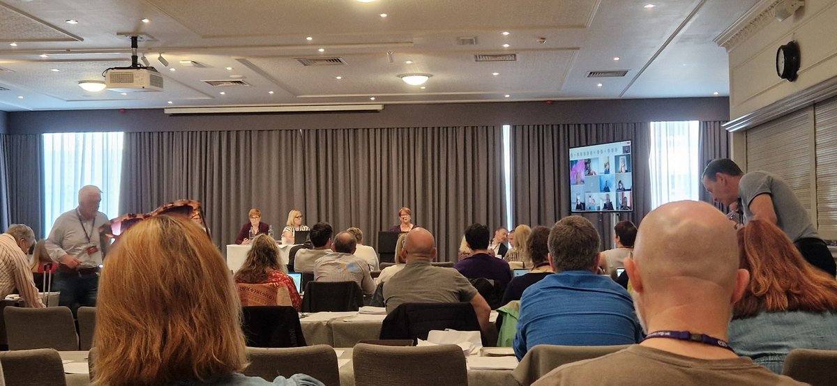 It has been an uplifting morning for <a href="/EISGlasgow/">EIS Glasgow</a> here at Council. Thank you for passing our emergency motion on teacher cuts. Our fight in Glasgow is ongoing and we have the full strength of <a href="/EISUnion/">EIS</a> behind us! 💜✊️🚫