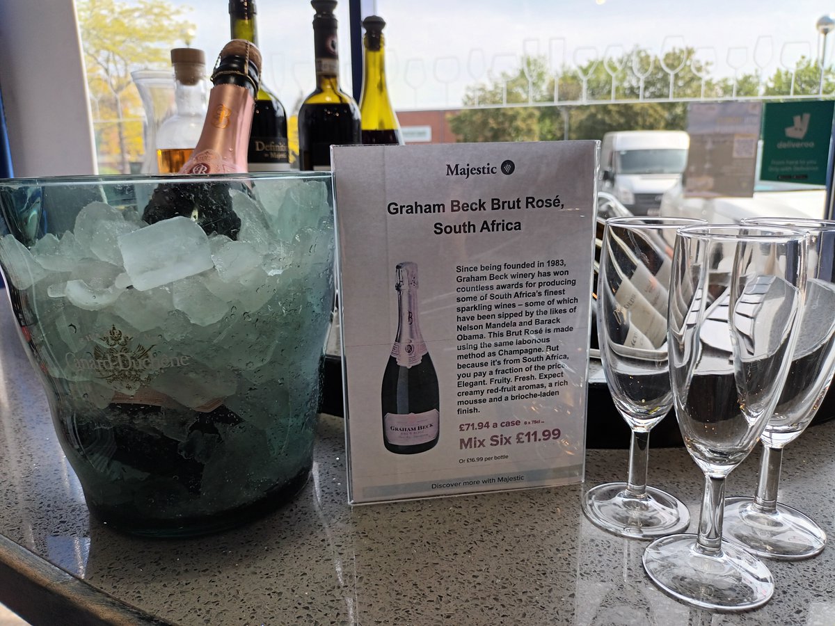 Graham Beck Brut Rosé, South Africa. Expect creamy red-fruit aromas, a rich mousse and a brioche-laden finish. Only £11.99 (mix six). Open to taste this weekend! #majesticwine #grahambeckrosé #GrahamBeck #sparklingwine #majesticwinehertford #hertford #rosè #sunnydays