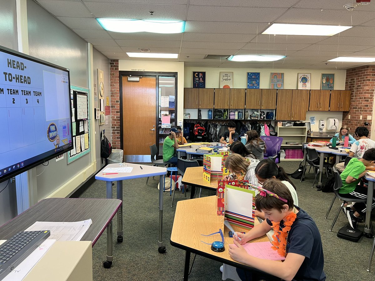 6thWithWright's tweet photo. Another successful math review- game show style! 🚨 Students just wrapped up our last module on angle relationships before we start reviewing for our trimester final today. #hooverhawks #thefutureisinthisclassroom
#weare54 https://t.co/F1UVSz7vbu