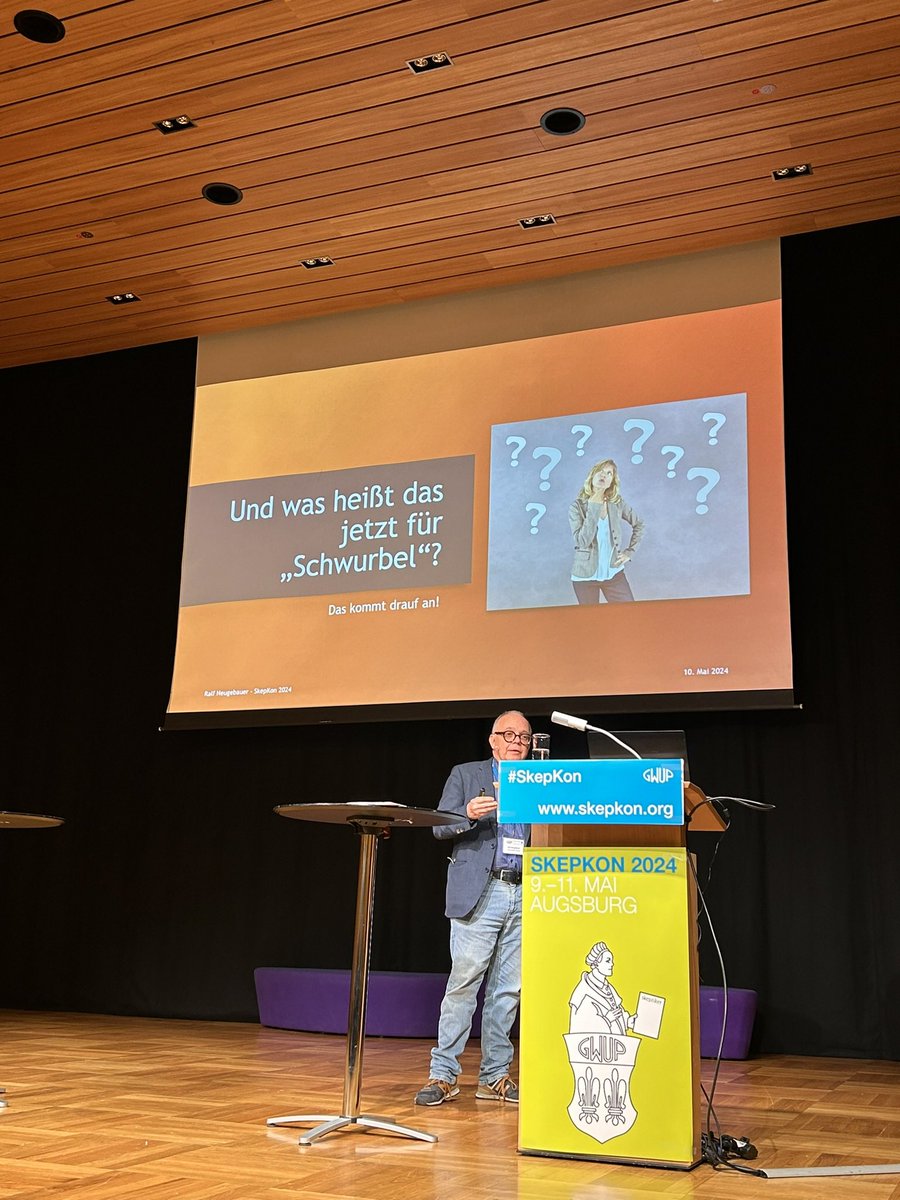 Er ist wirklich Jurist. Das ist der Beweis: <a href="/ralfnausk/">Ralf Neugebauer 🇪🇺</a>