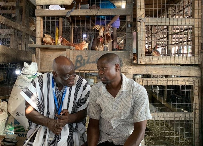 Delving into poultry business models & Vet officers' work conditions, we're crafting customized training & practical solutions for robust #biosecurity. @FAO's PMP-TAB in #Ghana is committed to safeguard poultry health & industry sustainability!
#animalhealth