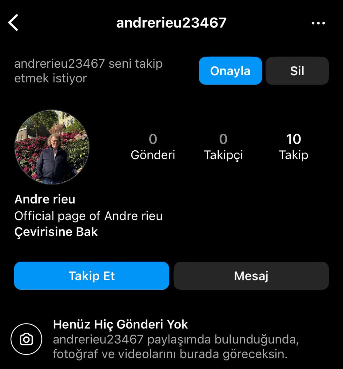 Konserine gitmek için ölüp bittiğim yüzyılın müzisyeni istek atmış…
Böyle böyle mutlu olucaz işte