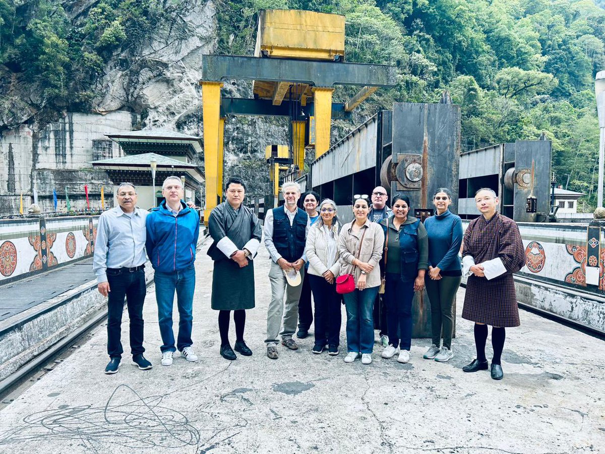 🇦🇺is proud to support 🇧🇹in #GreenEnergy technical assistance & #CapacityBuilding through SARIC. In this week’s visit to India & Bhutan, SARIC partners - @WorldBank, @IFC_org, @palladium & @dfat - interacted with govt, private sectors & alumni from professional short courses.