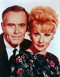 As @tcm celebrates #MothersDay on Sunday, one of the attractions is 'Yours, Mine and Ours,' an enduringly popular comedy starring #LucilleBall and #HenryFonda as a widow and widower who merge their big families. A look at that Mom-saluting night: tinyurl.com/y9pdj6zf