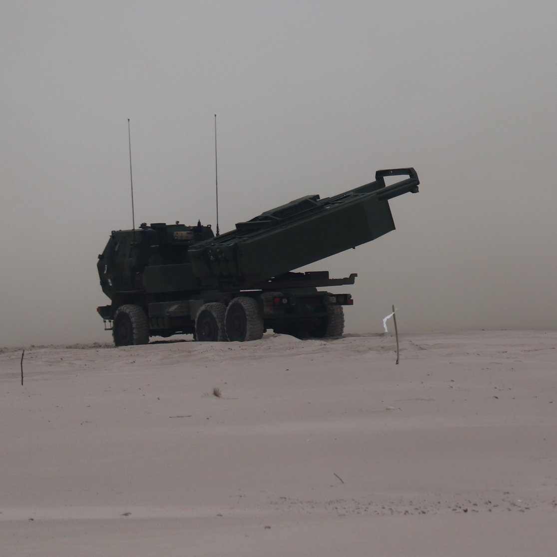 MON_GOV_PL's tweet photo. #ImmidieteResponse24 i strzelanie z #HIMARS 
-
Na Centralnym Poligonie Sił Powietrznych w Ustce w ramach ćwiczenia #IR24 odbyły się strzelania z systemu #HIMARS. Głównymi strzelającym byli żołnierze 29. Dywizji Piechoty Armii Stanów Zjednoczonych 🇺🇸. 
-
@29thID
@USArmy 
@USEmbassyWarsaw