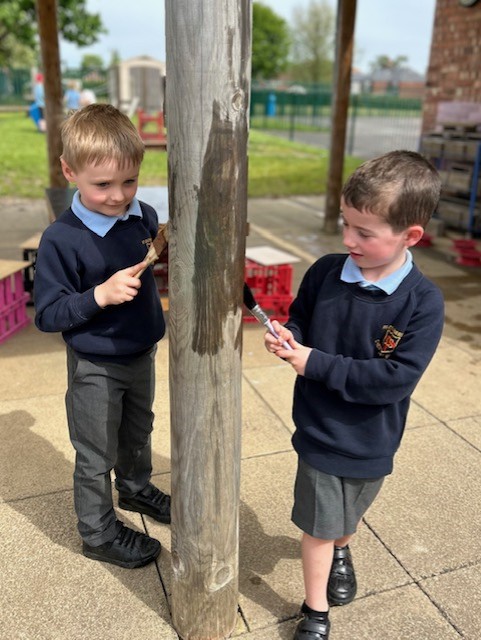 Early Years are having a great time outside - all you need is sunshine, mud, water and the timber trail! #EYFS #StCuthsCLS #outdooreducation☀️🫧😃