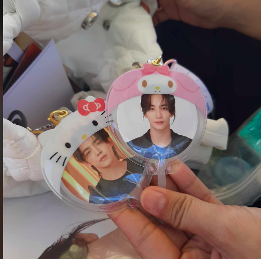 magickartph's tweet photo. WTS LFB PH 

MY MELODY UCHIWA + HEART KEYRING
- 750+ lsf
- onhand ready to ship
- MOP: gcash bpi
- MOD: ggx 

reply/dm to claim

(JJONGJJONGIES PARA SA INYO TALAGA TO KUNIN NYO NA HAHA)

T. wtb lfs sanrio seventeen carat svt mymelody scoups jeonghan joshua jun inch ic pc poca https://t.co/uZivvkYpqR