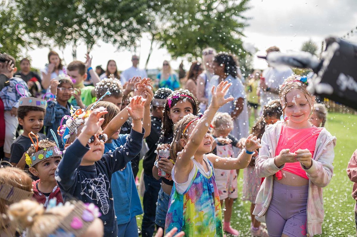 Last chance to book your tickets for tomorrow’s riverfront family rave, with @bflfevents. The Eurovision-themed party will kick off at the Barking Riverside Project Office at 2pm – reserve your space now: eventbrite.co.uk/e/bigfishlittl…