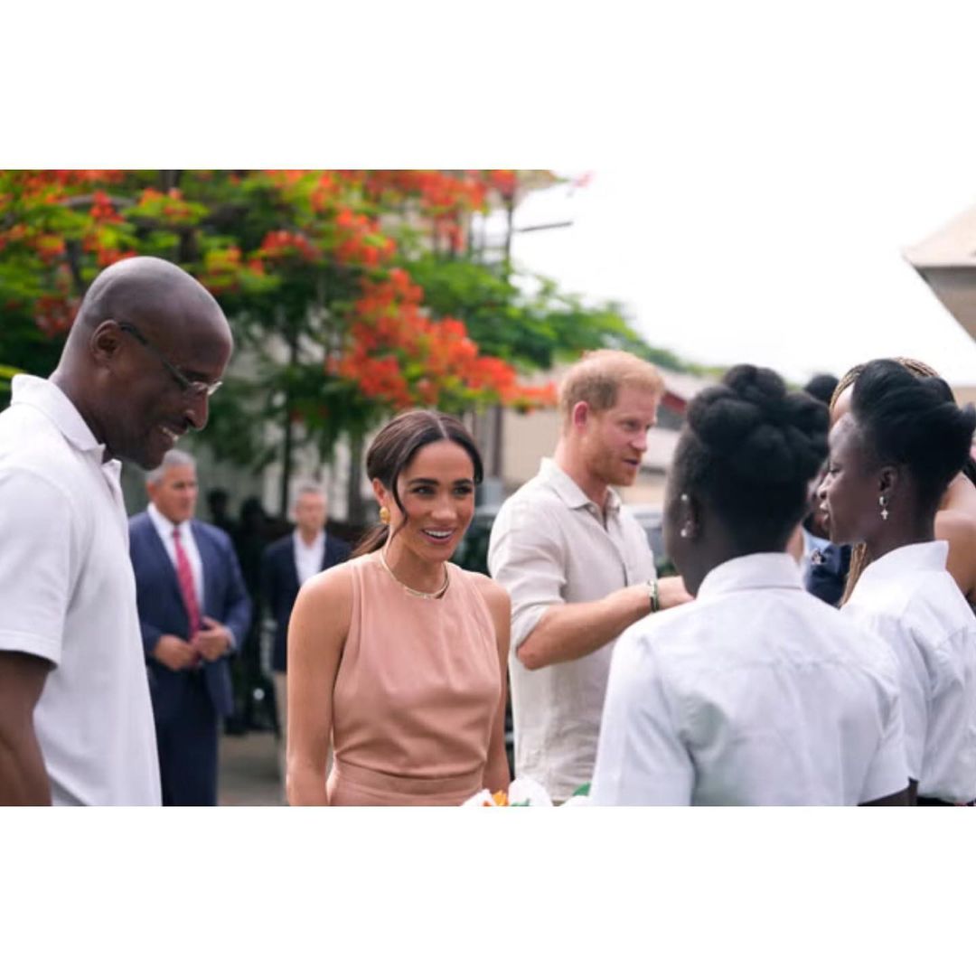 Pictures of a happy Prince Harry and Meghan Markle being welcomed as their 3 day visit commences They arrived on Friday after boarding the British airways overnight flight and were met just before 5am at the Nnamdi Azikiwe international airport in Abuja