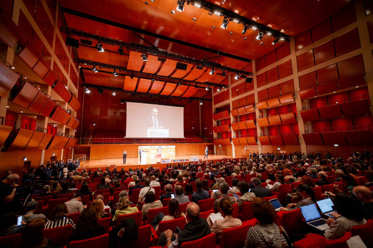 ✂️ Al via la XXXVI edizione del @SalonedelLibro di Torino, la più grande manifestazione del settore editoriale in Italia. Alla cerimonia di inaugurazione insieme al Ministro dell’Istruzione e del Merito @G_Valditara, al Ministro della Cultura @g_sangiuliano e alla Direttrice del