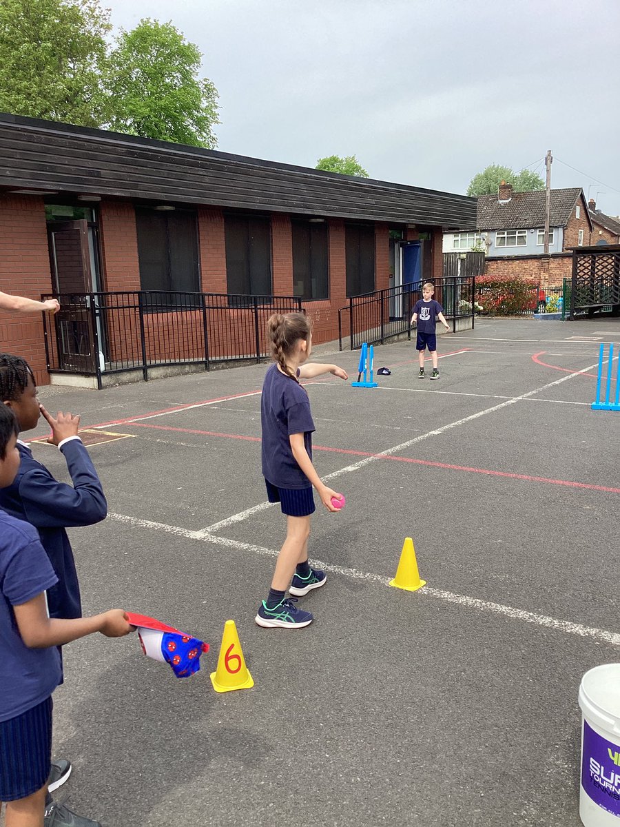 Year 3 @StSebastiansPri tweet media