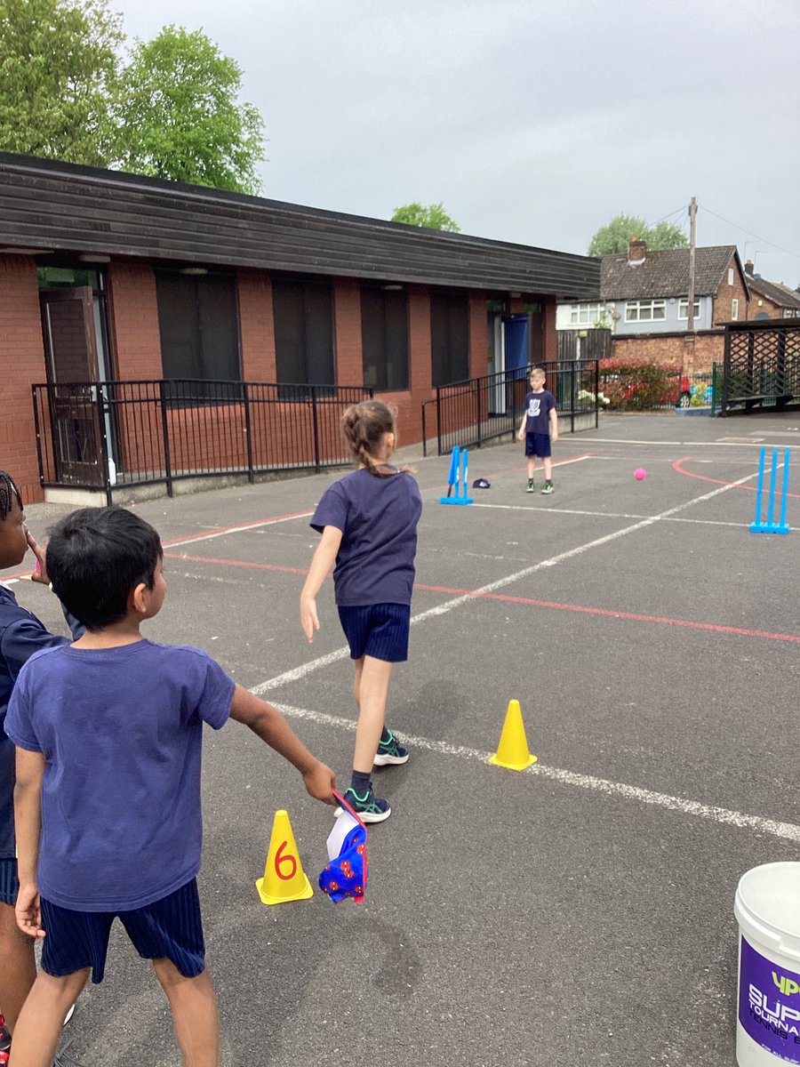 Year 3 @StSebastiansPri tweet media