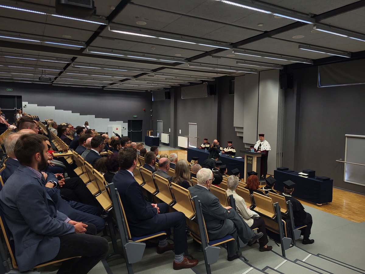 Joanna Ortyl (@joannaortyl) on Twitter photo Today, just a part of our Team #OrtylPhotoLab is attending the official ceremony of Doctoral Promotions at the Cracow University of Technology. Congratulations <a href="/monikatopa/">Monika Topa-Skwarczyńska</a> <a href="/MaciejPilch123/">@MaciejPilch</a> <a href="/Emilia_Hola/">@EmiliaHola</a> Today, just a part of our Team #OrtylPhotoLab is attending the official ceremony of Doctoral Promotions at the Cracow University of Technology. Congratulations <a href="/monikatopa/">Monika Topa-Skwarczyńska</a> <a href="/MaciejPilch123/">@MaciejPilch</a> <a href="/Emilia_Hola/">@EmiliaHola</a>
