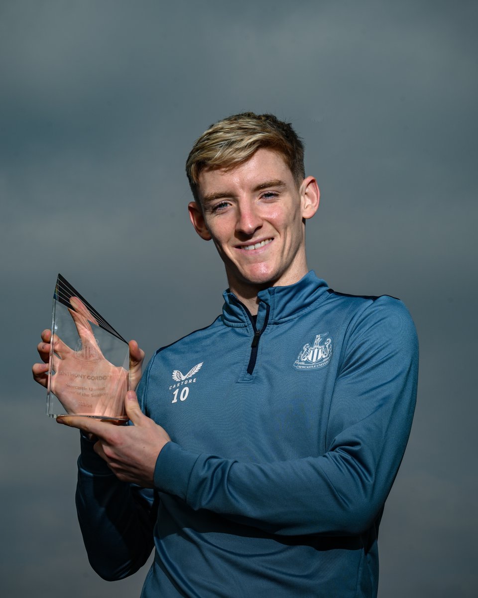 Well deserved, AG10! 👏💫 @anthonygordon has been named Newcastle United's 2023/24 Player of the Season! 😍