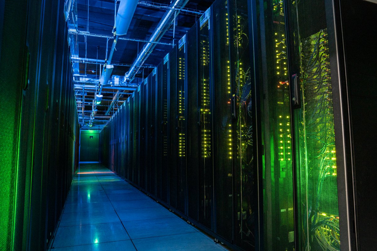 cedanews's tweet image. JASMIN has received £5.7 million investment for its parallel compute cluster, LOTUS - tripling its capacity to ~55,000 cores.
The upgrade provides improved performance and reduced queue times - enabling greater workflows for users from Summer 2024.
ceda.ac.uk/news/updates/2…