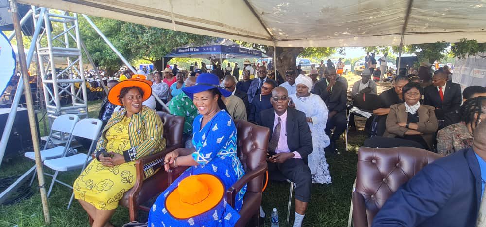 Exciting scenes at Baring School in Mutare as Her Excellency, First Lady Dr. Auxillia Mnangagwa celebrates the girl child's impact in ICT. 🌐 #ICT #GirlsinTech