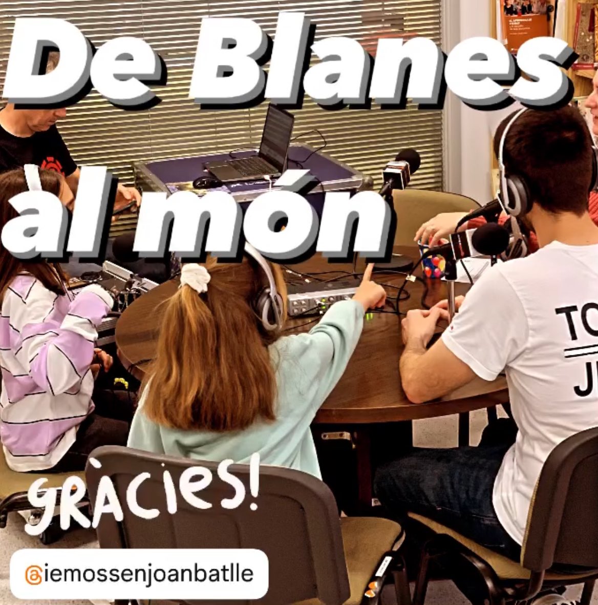Nou Podcast del programa “De Blanes al món” disponible al NODES del Servei Educatiu. “L’ucaraïnes i l’albanès a l’IE Mossèn Joan Batlle” Quin programa… espectacular noies! <a href="/iemnjoanbatlle/">iemossènjoanbatlle</a> 
🔗 open.spotify.com/episode/03OjqE…