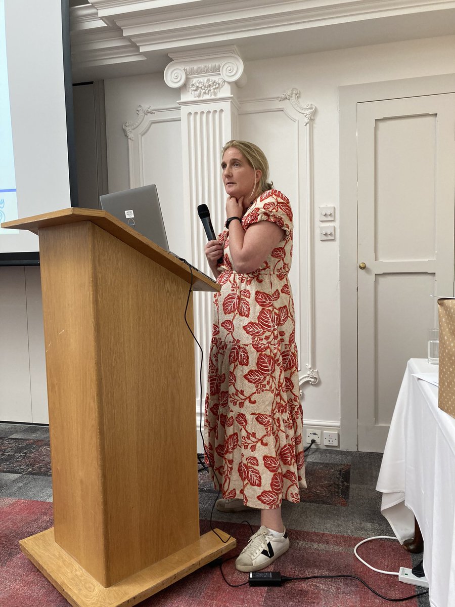 How substantiating 1:1 HCA in inpatient ward care, improve patient’s experience, documentation, patient safety and reduce length of stay. Well done <a href="/eraderecht/">Liz Raderecht</a> @KingstonHospNHS <a href="/HRCH_NHS/">HRCH NHS Trust 💙</a>