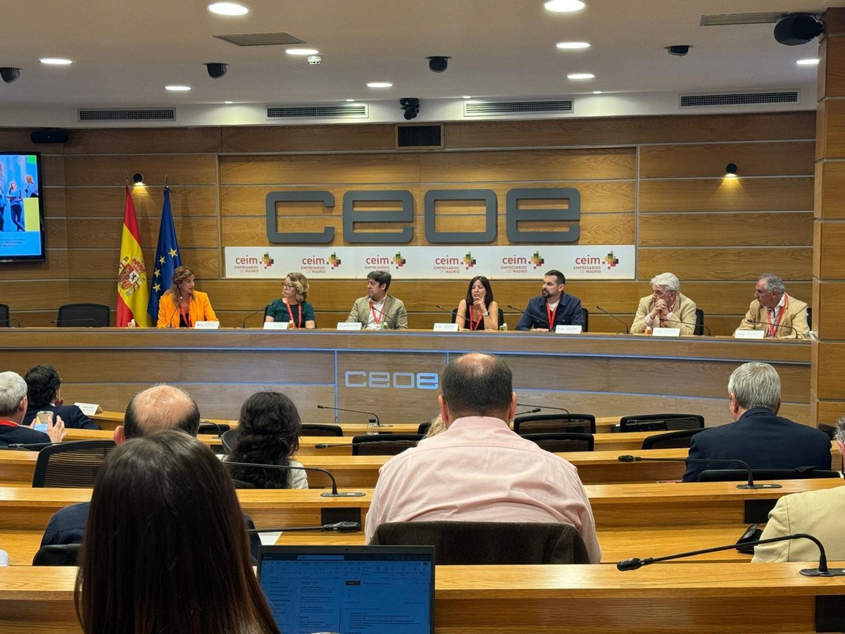 🔴 La @ComunidadMadrid ha estado presente a través de #MadridExcelente en la jornada sobre #universidades y #empresas en proyectos europeos organizada por @_CEIM_, como impulsora de la colaboración público-privada y empresa-universidad.