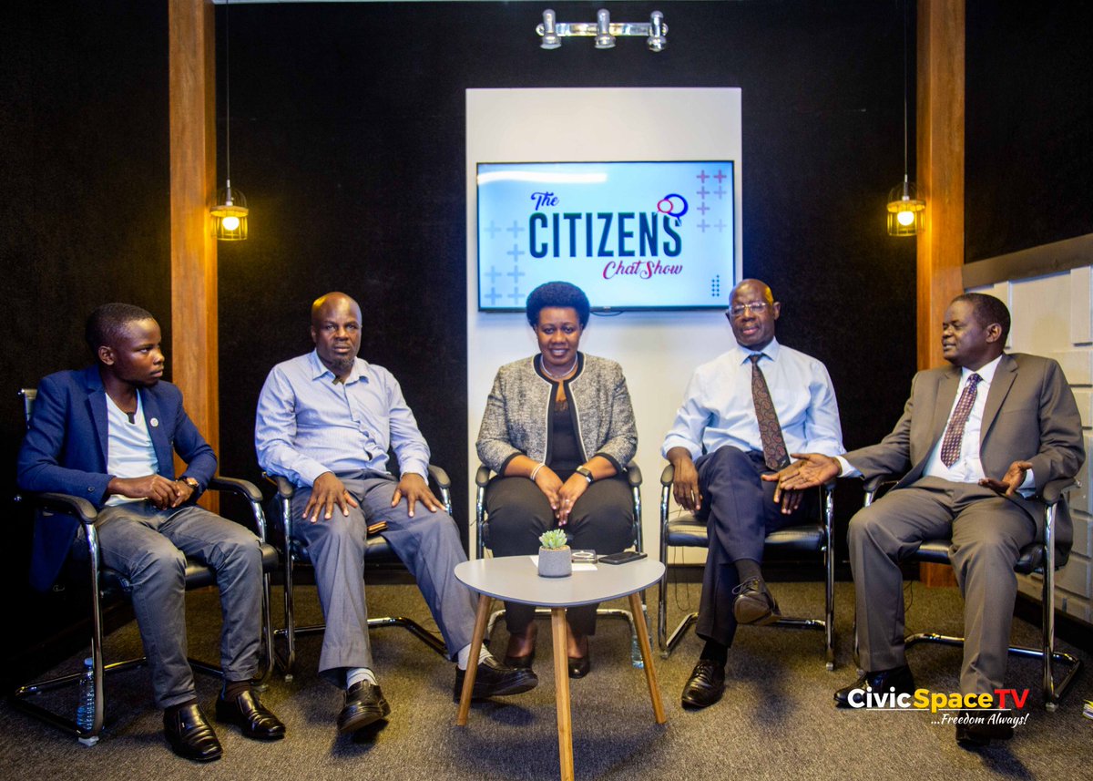 HAPPENING NOW #CivicSpaceTV #CitizensChatShow about the outcomes of the traders' meeting with President Museveni and implications of UK sanctions. 

Showing on youtu.be/bVV9KCDXDJ0?si…

Join the conversation and subscribe to the channel. 
Hosted by @PHILLIPMULIISA