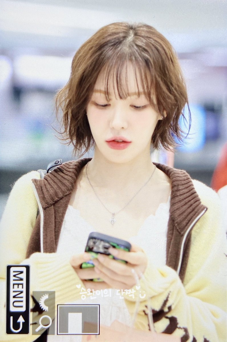 240510 HND 도착 🛬 오늘 완전 초코푸들이야 손승완💙 #RedVelvet           #WENDY  #웬디