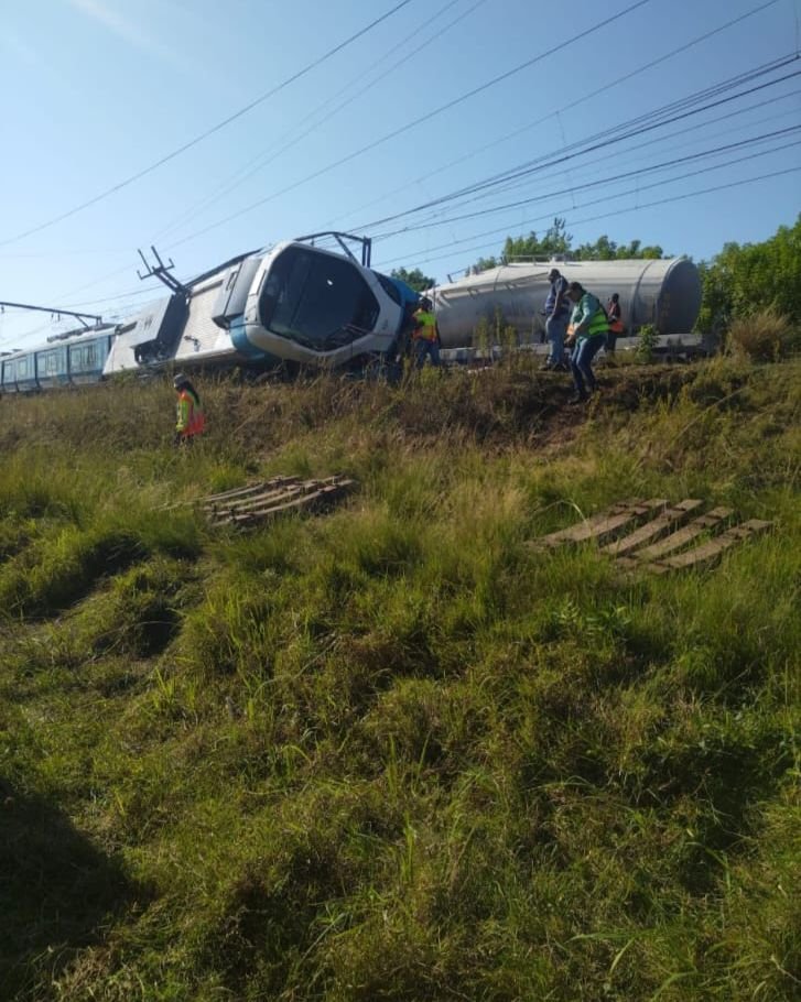 KZN - #TrainCrash Cato Ridge / Hammarsdale section