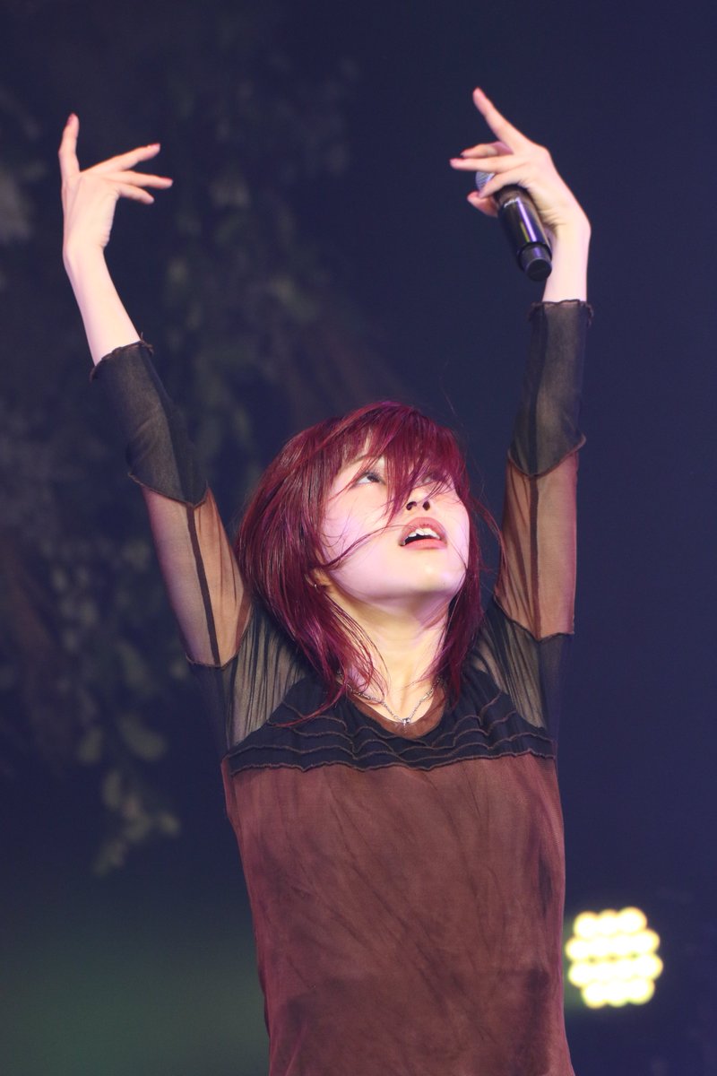 hamu_BiSH27's tweet photo. "サボテンガール"
幻友写真展のあと初めてライブで聴いて
アイナちゃんと真穂さんの歩みを思い出して
度々グッときてしまった
大好きな曲🌵
#FUBFUN
#アイナジファブリック https://t.co/Mt62x5tmx5