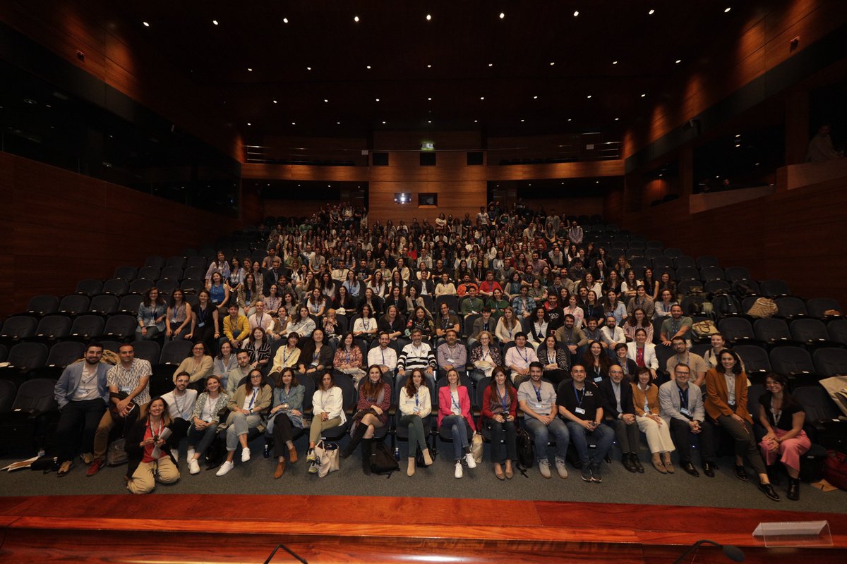 Gracias a tod@s l@s que habéis hecho posible esta I Jornada de Personal Científico Joven CIBER. Sobre todo al Comité Organizador Joven por todo el trabajo 🫂

Qué sea el primero de muchos!☺️
#Vigo #JovenCIBER #10añosCIBER #biomedicina <a href="/SomosABANCA/">ABANCA</a>