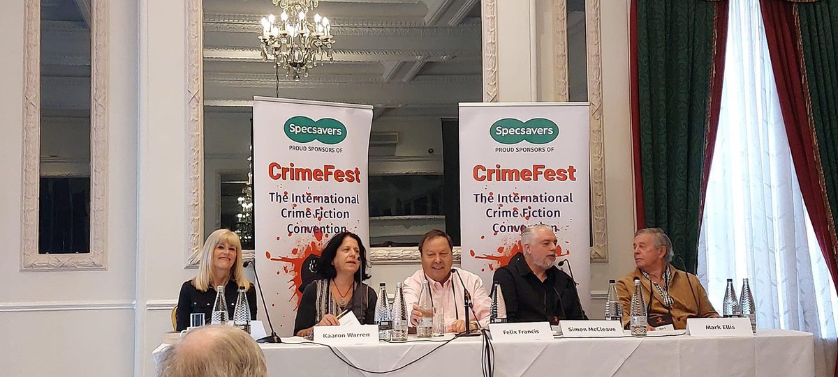 Good @CrimeFest audience in to watch this morning’s Skeletons In The Cupboard panel brilliantly presided over by @CazEngland. Had great fun with Caroline, @KaaronWarren @felix__francis and @simon_mccleave.