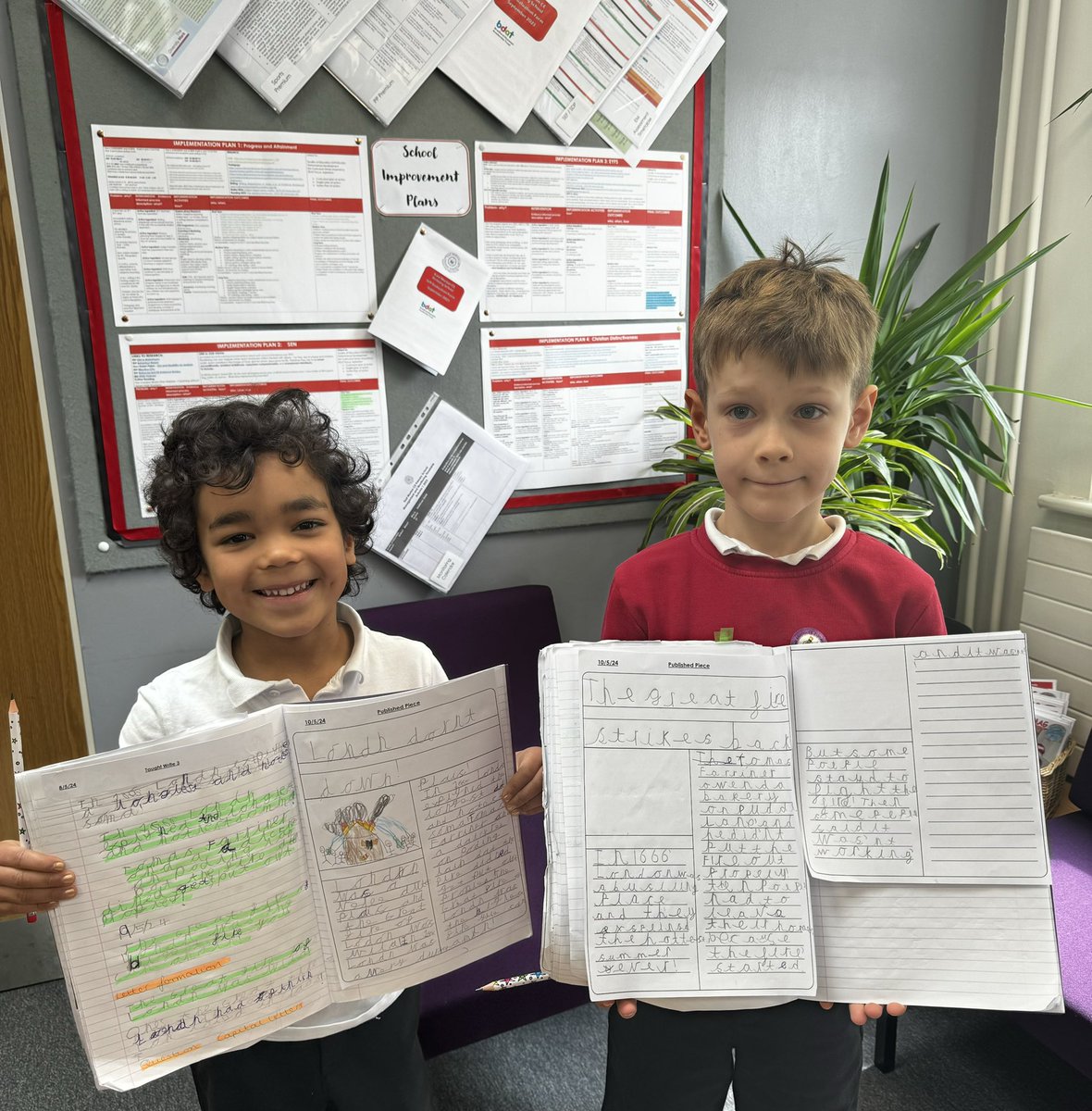 Some impressive work from these Year 1 star writers linked to The Great Fire of London! ⭐️ 🔥 @WeAreBDAT #Starwriters